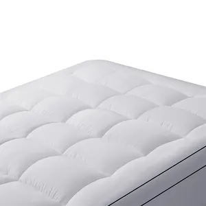 Vente en gros de grille de régulation de température King Size duvet d'oie en microfibre tpe gel rafraîchissant mousse à mémoire de forme surmatelas