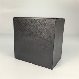 กล่องนาฬิกากระดาษแข็งแข็งแรงสีดำหรูหราขายส่งจากโรงงานโดยตรง กล่องกระดาษเคลือบด้านแบบกำหนดเองพร้อมลายนูน - Product Image 3