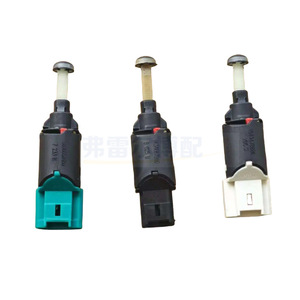 Interruptor de luz de freno y estacionamiento Peugeot 9643478880 para reemplazo y reparación, color blanco - Product Image 4