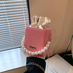 Korean-style <strong>Pearl</strong> <strong>Handbag</strong> Women's 2024 New Autumn Shoulder Crossbody Bag High-end Fashionable All-match Bucket Bag Drawstring - Product Image 2