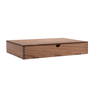 กล่องใส่สมุดบันทึกไม้ซีดาร์ WoodChuck + สมุดบันทึก - Product Image 1