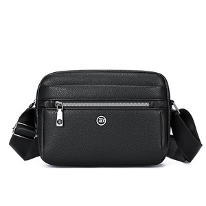 Nouveau sac bandoulière unisexe personnalisé en cuir PU, sac à bandoulière en cuir personnalisé, petit sac messager pour homme - Product Image 1