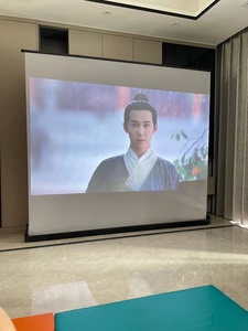 Pantalla de Cine Portátil Manual para Interiores y Exteriores de 90 Pulgadas 4:3, Pantalla de Proyección de Piso Enrollable Fácil de Transportar - Product Image 4