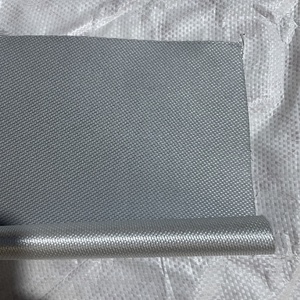 Tùy chỉnh màu e-glass Silicone cao su bọc vải vải sợi thủy tinh cơ sở chịu nhiệt an toàn cho quá trình cắt - Product Image 2