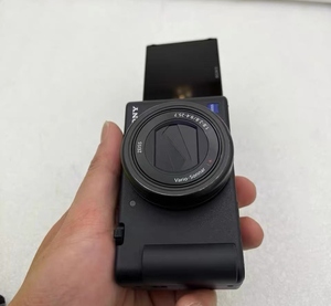 Cámara Digital de Segunda Mano Sony ZV-1 20.1MP 4k UHD, Cámara de Viaje y de Bolsillo - Product Image 6