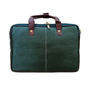 Best Selling OEM ODM Customized Cowhide Genuine Leather Laptop Briefcase Crossbody Shoulder Carry Anti-Theft Eco-Friendly - Product Image 5