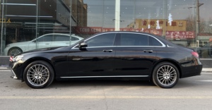 Auto Usado 2023 Mercedes-Benz Clase E E 260L 2.0T L4 197hp/ps Mediano-Grande 95 # Sedán Turboalimentado de Gasolina, 4 Puertas, 5 Asientos, 9 Velocidades, R18 - Product Image 5