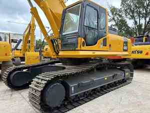 Excavadora de cadenas usada Komatsu PC460 de 46 toneladas, modelo 2020, en excelente estado, con 1 año de servicio posventa. - Product Image 4