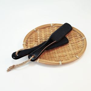 Mango de madera de haya, piedra pómez de lava, cepillo para <span class=keywords><strong>callos</strong></span>, removedor de <span class=keywords><strong>callos</strong></span> de piel muerta para el cuidado de los pies - Product Image 2