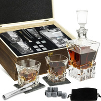 Haute qualité whisky vin carafe cadeau ensemble cristal verre torsadé conception glaçon ardoise caboteur boîte en bois élégant Bar outils