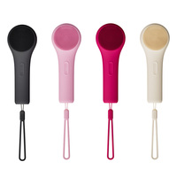 Brosse nettoyante faciale chauffante en silicone rechargeable étanche IPX7 OEM, personnalisable avec marque privée