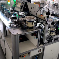 Machine à enrouler le fil de cuivre et les aimants prête à être expédiée pour les composants d'équipements électroniques