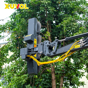 Maquinaria forestal de 12 toneladas, recortadora de cizalla para árboles montada en excavadora, liquidación de caminos desordenados, el seto de disco, ramas de árboles cortados - Product Image 3