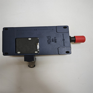 Interrupteur de fin de course SCHMERSAL AZM415-22XPK14H à rouleau 24V AC/DC IP67 - Product Image 3