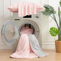 Couvertures rafraîchissantes pour les personnes qui ont chaud la nuit et souffrent de sueurs nocturnes, couette d'été grise pour lit Queen Size, respirante, légère et douce comme de la soie