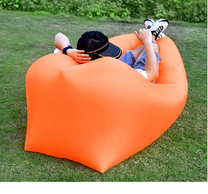 Divano Gonfiabile Leggero e Portatile, Sdraio da Spiaggia a Gonfiaggio Rapido per Campeggio, Prato, <span class=keywords><strong>Mare</strong></span> e Festival Musicali - Product Image 6