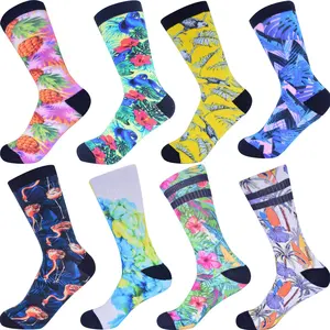 Aucune QUANTITÉ MINIMALE DE COMMANDE en gros chaussettes d'impression personnalisée polyester imprimé équipage chaussettes d'impression numérique pour les hommes sans minimum