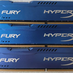 Memoria RAM HyperX <span class=keywords><strong>FURY</strong></span> de 8GB DDR3 1600MHz ECC Usada para Ordenador de Escritorio - Disipador Térmico Estético Azul Elegante en Stock - Product Image 1