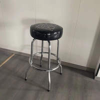 Tabourets de bar modernes en métal avec rotation à 360 degrés et base chromée pour bars à domicile, restaurants, hôtels, ateliers