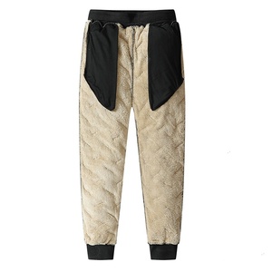 Pantalons décontractés d'hiver pour hommes taille haute en <span class=keywords><strong>laine</strong></span> épaisse <span class=keywords><strong>et</strong></span> <span class=keywords><strong>laine</strong></span> d'agneau coupe-vent <span class=keywords><strong>et</strong></span> chauds pantalons de sport polyvalents <span class=keywords><strong>et</strong></span> surdimensionnés - Product Image 4