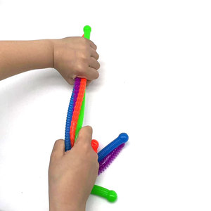 Vente flash - Jouet anti-stress en ficelle super extensible de 29 cm, couleur vive, design texturé - Product Image 3
