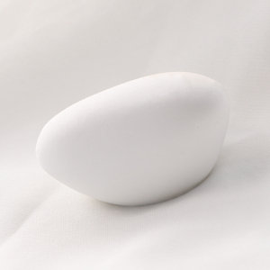 Vente en gros Cailloux parfumés en porcelaine Modelage Diffuseur Pierre pour Intérieur de voiture Maison Bureau Céramique Rafraîchissant l'air Décoration - Product Image 4