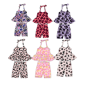 Set Estivo di Alta Qualità per Bambine: Top con Volant e <span class=keywords><strong>Pantaloncini</strong></span> Aderenti, Stampa Leopardata, Completo Comodo Primaverile ed Estivo - Product Image 1