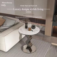 Table basse de salon de luxe légère Petite table à thé d'angle simple pour canapé Design créatif de balcon