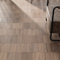 Parquet en bois d'ingénierie en noyer noir américain, motif lanterne, brossé, pour maisons de luxe et salles d'exposition