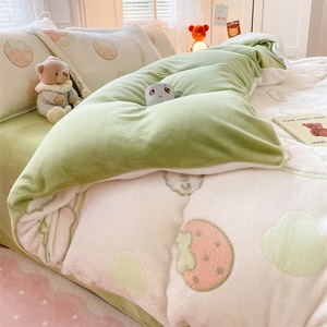 Edredón de 4 piezas de marca barata, funda de edredón con estampado de animales de terciopelo grueso y cálido, juego de cama de invierno - Product Image 3