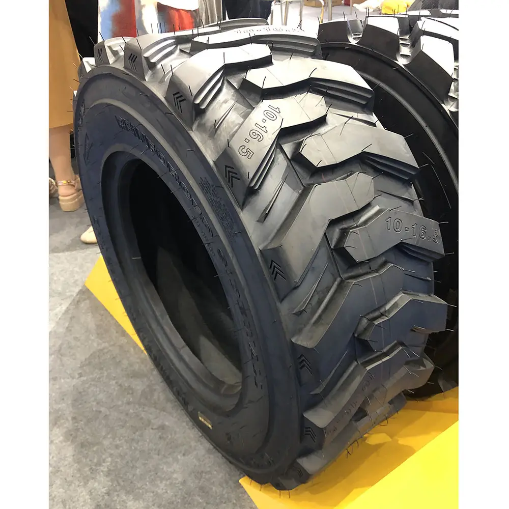 Skid Steer Loader Pneumatic Tire Wholesale High Performance For Industrial Vehicles 10-16.5 12-16.5 14-17.5 15-19.5 11L-16 NHS