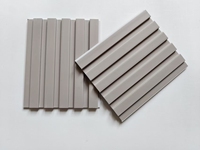 Panneaux décoratifs écologiques de haute qualité et panneaux muraux en WPC fabriqués en lambris PVC