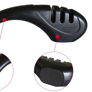 เครื่องลับมีดแบบใช้มือพร้อมแท่งเซรามิกหลายขนาด สำหรับใช้ในครัวเรือน ดีไซน์ทนทาน ล้างทำความสะอาดด้วยมือเท่านั้น - Product Image 3