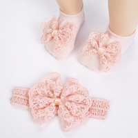 Ensemble trois pièces transfrontalier pour bébé : bandeau à nœud, chaussettes de sol et serre-tête en dentelle ajourée respirante, en mélange de coton
