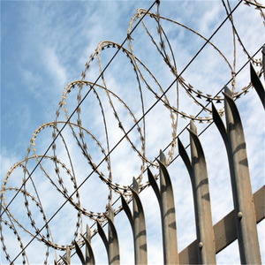 Alambre de púas de hoja de cuchilla simple en rollo para la venta, alambre de púas de <span class=keywords><strong>doble</strong></span> bucle para cercas de seguridad en áreas industriales - Product Image 2