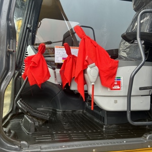 Excavadora Komatsu PC110-7 de Segunda Mano, Potencia Nominal de 66 kW, Capacidad de Cucharón de 0.48 m³, Excavadora de Cadenas Usada Lista para Enviar - Product Image 2