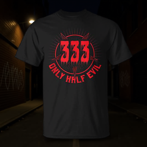 Camiseta 333 Only Half Evil, Negra, Promocional para Hombre - Product Image 3