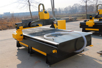 Hobby CNC Router reserveonderdelen enkelvoudige spindelmotor met 5,5 kW waterkoeling NC Studio & Syntec besturing & pomp 1300x2500mm