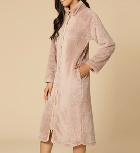 Manufacturer OEM Home Hotel Plus Size Flannel Bath Robes Women <strong>Gowns</strong> Thermal Fleece Nightgowns Bathrobe Women's Plush <strong>Zip</strong> Robe - Product Image 3