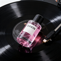 Bouteille de parfum de luxe à fond épais claire forme Unique 30ml 50ml 100ml bouteille de parfum en verre pour l'air de pulvérisation de presse portable pour hommes