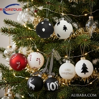 Hochwertige Borosilikatglas-Kugeln mit Mattem Weihnachtsmann-Gürtel und Rentier-Druck, Festliche Baumdekoration, Großhandel 4 Stück Weihnachtsgeschenkbox