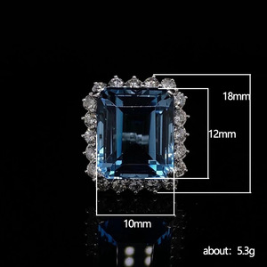 Anello con Cristalli Topazio Blu Taglio Princess per Donne, Elegante Accessorio Moda per Uso Quotidiano e Feste - Product Image 4
