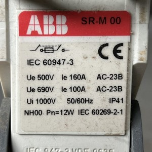 Desconectador de Carga Original Nuevo SRM 00 SRM00 para PLC, Amplia Experiencia Técnica con Solida Experiencia en Mantenimiento Industrial - Product Image 3