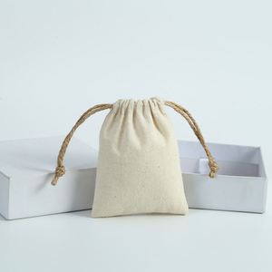 Bolsa de Algodón Grueso Personalizada con Cordón, 7*9cm, Bolsas de Algodón Beige con Cordón de Yute, Bolsa Pequeña con Cordón para Guardar Objetos - Product Image 5