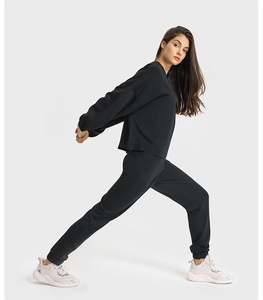 2022 nouveau Femmes 2 Pièces Sport Survêtement Lâche Oversize Ras Du Cou Coton Sweat et Jogger Ensemble Entraînement En Plein Air Survêtement - Product Image 4
