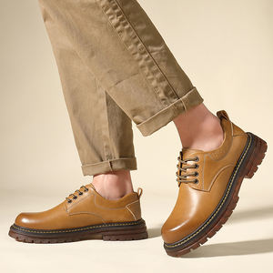 Chaussures britanniques élégantes pour hommes en plein air Camping bottes en cuir chaussures confortables bottes en cuir de travail à semelle épaisse - Product Image 5