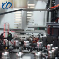 Ensemble complet de machines automatiques de soufflage, de rinçage, de remplissage, de bouchage, d'étiquetage et d'emballage de bouteilles en plastique PET pour eau pure