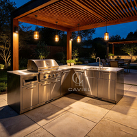 Meubles de cuisine d'extérieur étanches avec structure en acier inoxydable et plateau en quartz pour patio, jardin et terrasse de piscine