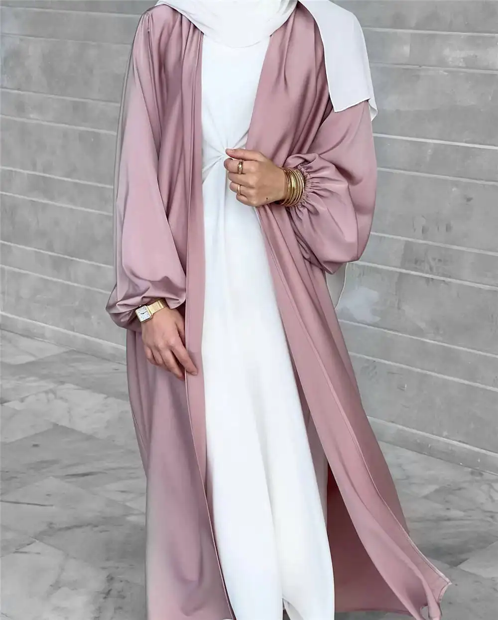2023 Populaire Hoge Kwaliteit Open Abaya Satijn Vrouwen Moslim Jurk Groothandel Hete Verkoop Effen Lange Mouw Maxi Jurk Voor Moslim