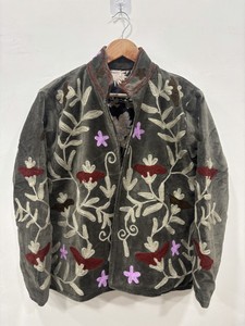 Chaqueta de Terciopelo con Bordado Suzani Indio, Abrigo Boho Suzani, Prenda Exterior Étnica de Lujo, Chaqueta Unisex de Primavera para un Estilo Boho Vintage - Product Image 6